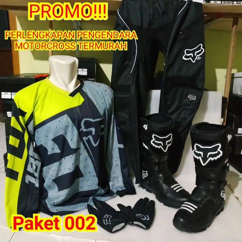 Paket Baju trail Set Sepatu Black grey