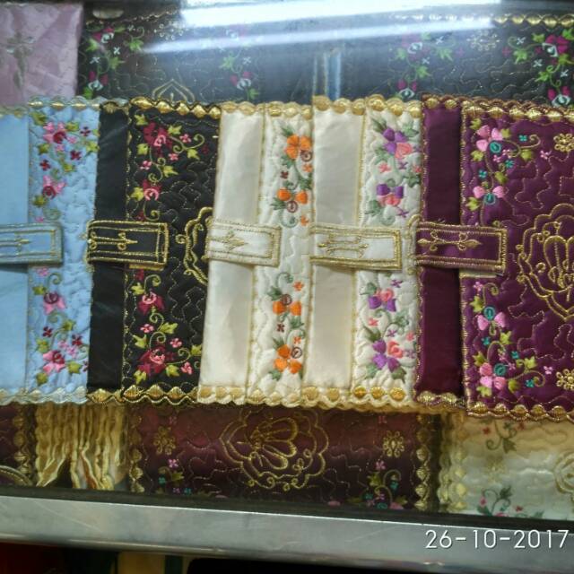 Souvenir pernikahan /dompet/tempat yasin /souvenir pengajian