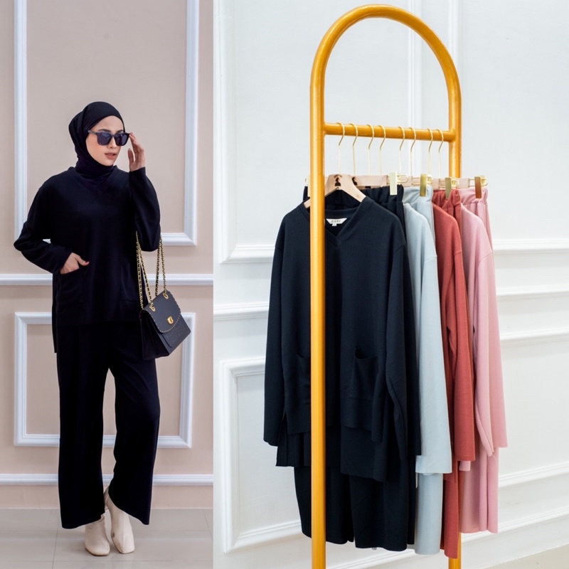 DIORA CAROL KNIT SET - Include Top + Pants