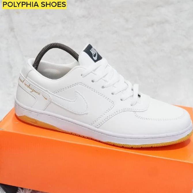  NIKE  PAUL  RODRIGUEZ  GRADE ORIGINAL SEPATU  PRIA  WHITE 