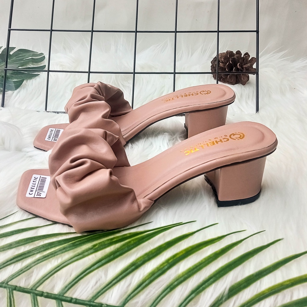 High Heels Wanita Aksen Kerut Sandal Hak Tahu 5CM Chelltic 07/Sendal Wanita Kekinian Terbaru Murah/Wedges Wanita 5cm/Sepatu Wanita/Selop Wanita Pesta/Cod/Bisa Bayar Di Tempat/Gratis Ongkir/Sendal Selop Wanita import