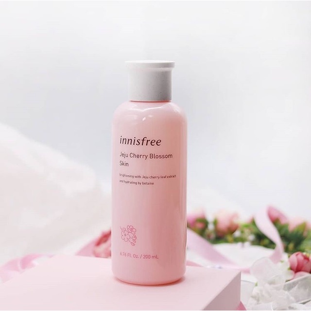 INNISFREE Jeju Cherry Blossom Skin