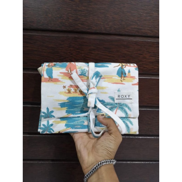 Dompet Roxy Lipat Original