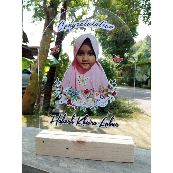 

Kado ulang tahun kado wisuda kado pernihakan, wedding, acrilic custom aesthetic