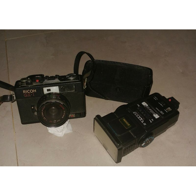 Kamera Jadul Ricoh GX-1 plus Flash