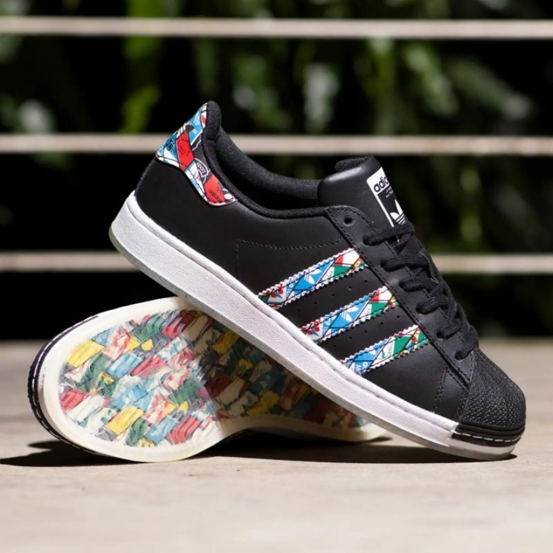 clear adidas superstar