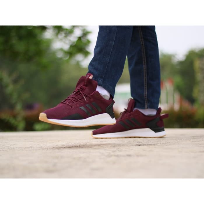 SEPATU PRIA ADIDAS QUESTAR RIDE MAROON LIST BLACK ORIGINAL SNEAKERS -