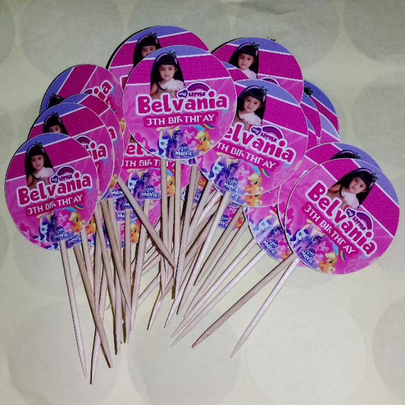 

TOPPER CUPCAKE - LABEL KUE ULANG TAHUN