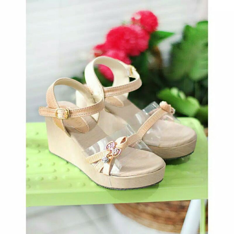 Sandal Anak Perempuan Tali Mika Liontin SM02