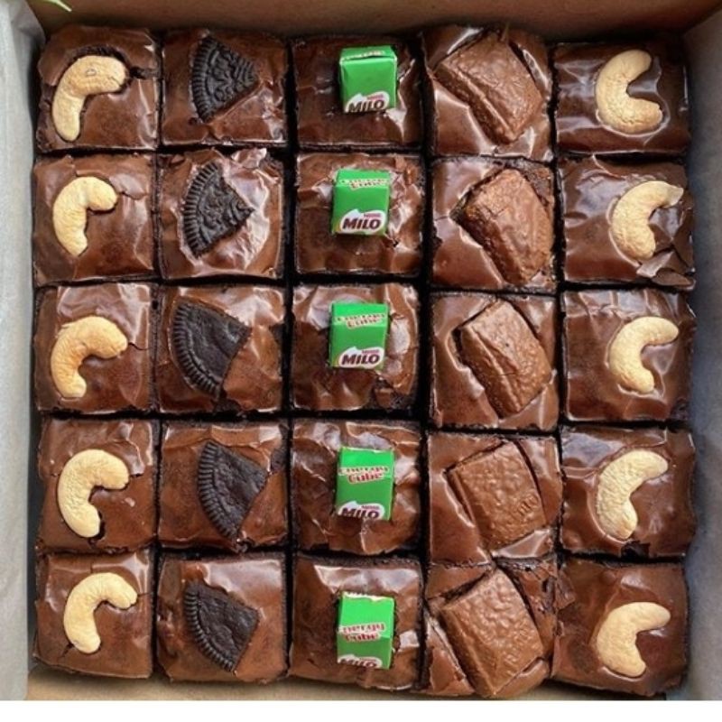 

shiny Fudgy brownies