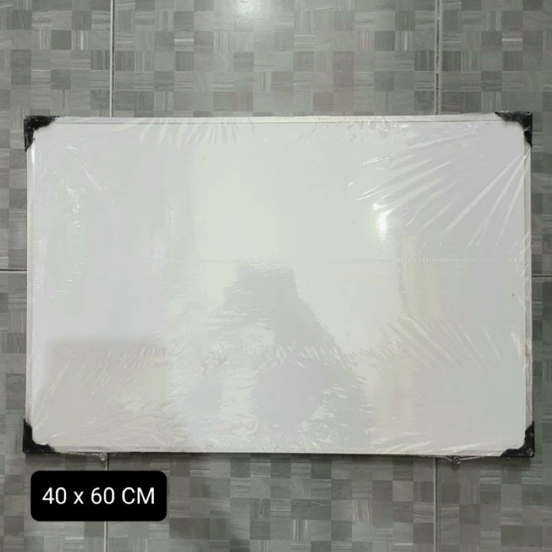 

Papan Tulis Whiteboard 40 x 60 CM