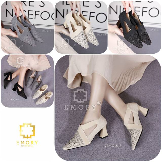 Sepatu EMORY