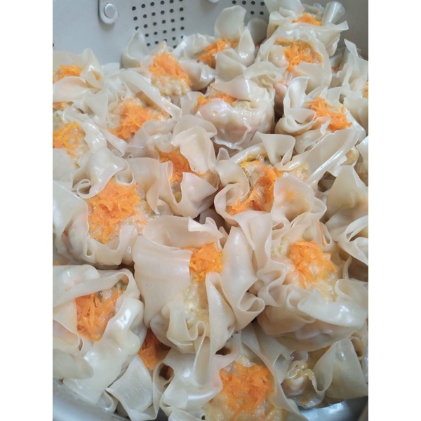 

Dimsum Ayam. 4 pcs 10 Ribu