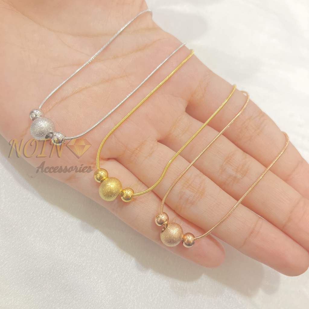 Kalung Titanium Wanita Anti Karat Rantai Belut Liontin Bola Fashion