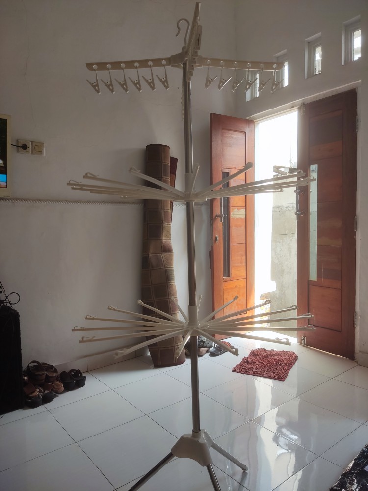 Ygs  Foldable Clothes Drying Airer Rak Jemuran Lipat /jemuran Menara Random