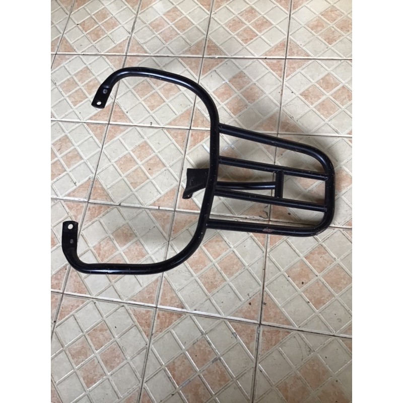 BRACKET BOX VESPA PRIMAVERA & SPRINT