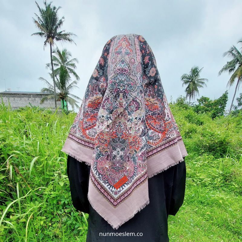 Hijab Segiempat Turki Polo Ist dan Bonjela Turki  Comfort Premium