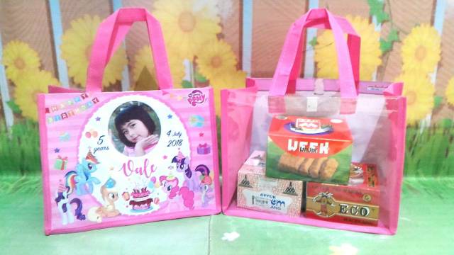 Tas Ulang Tahun Mika design custom karakter, souvernir goodie bag ultah Custom-4