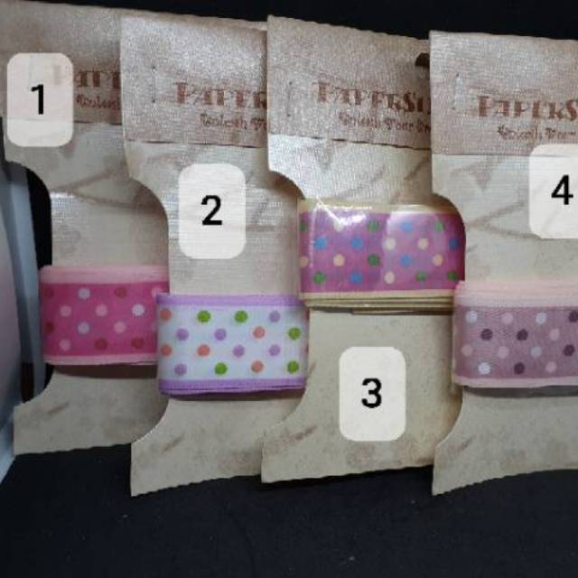 

Pita Satin Bermotif polkadot 1 inch panjang 2 meter