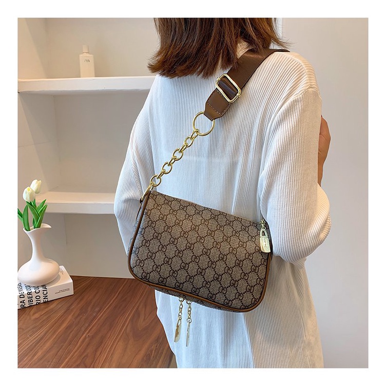 ( 2PC 1KG ) GTBI998878787 New Arrival  !!!  Tas Selempang Wanita Import  Premium Terbaru