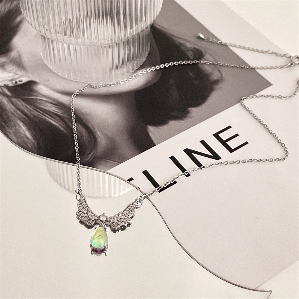 Kalung Rantai Klavikula Hias Liontin Sayap Malaikat Bahan Moonstone