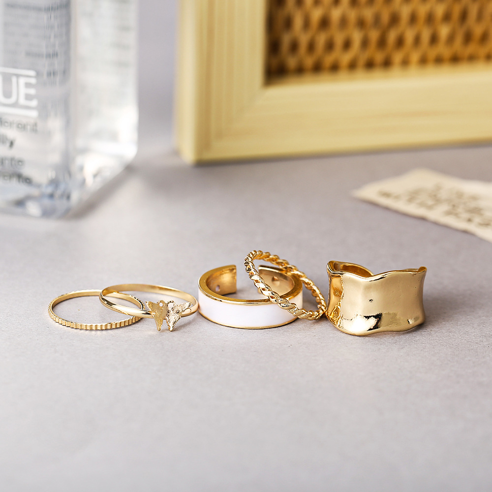 5pcs / Set Cincin Buku Jari Aneka Bentuk Warna Gold Untuk Wanita