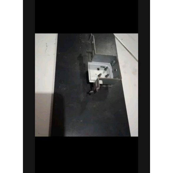 stand kaki tv led toshiba 19s1400