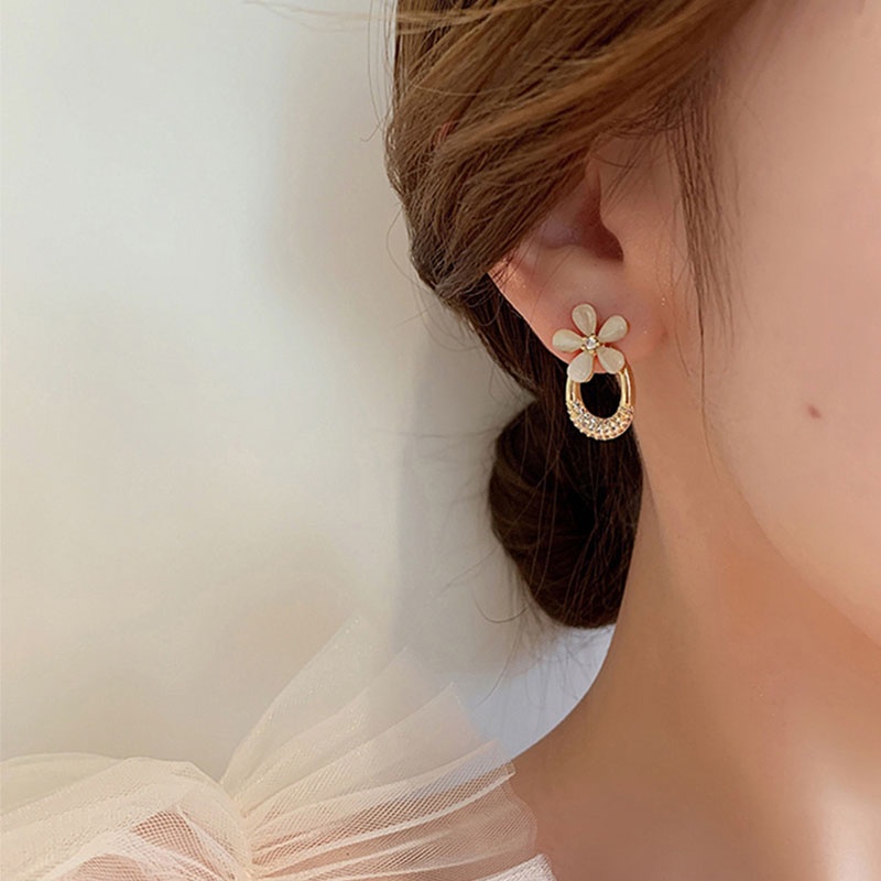 Anting S925 Silver Needle Bentuk Bunga Nanas Aksen Berlian Untuk Wanita ACKER