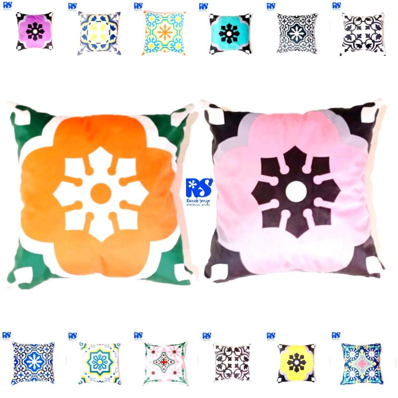 Cushion Cover Sarung Bantal Sofa Motif Tegel / Vintage Premium