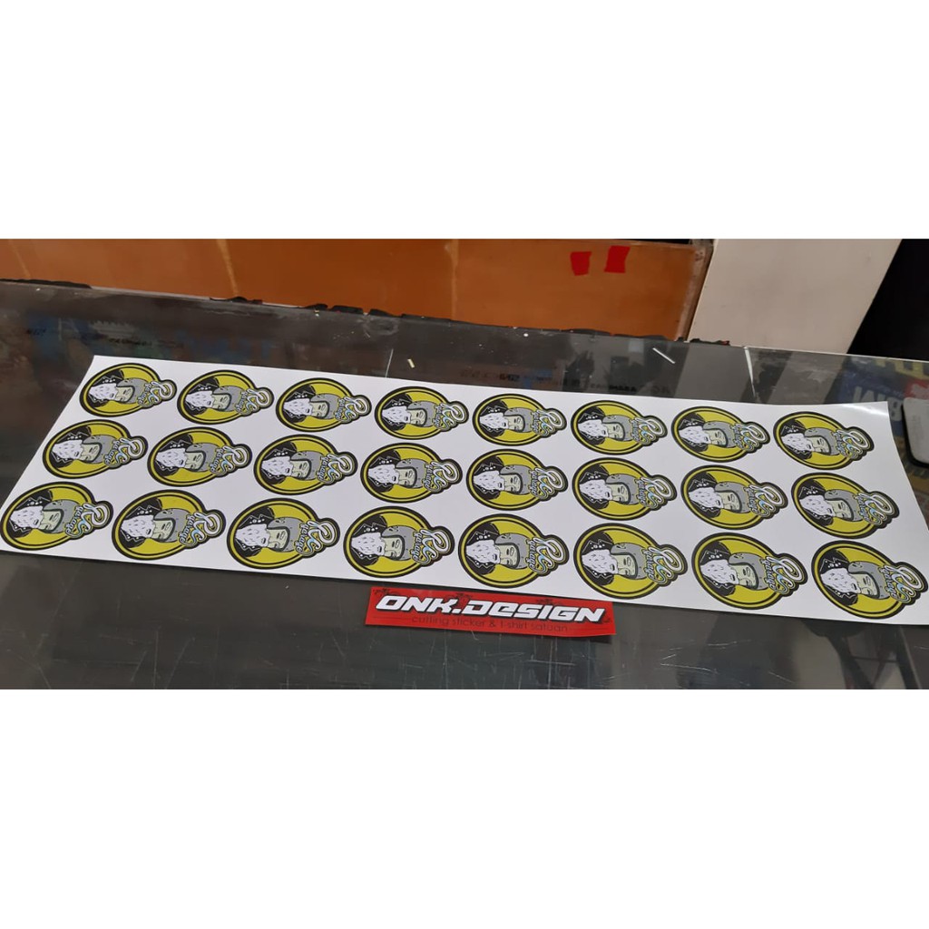 

cutting sticker stiker bebas desain printing waterproof label merk laminasi 136