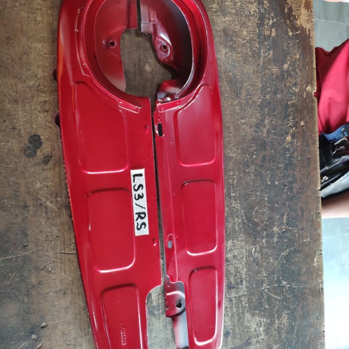 Katengkas Tutup Rantai Yamaha LS3 RS100 Merah Japan High Quality Top