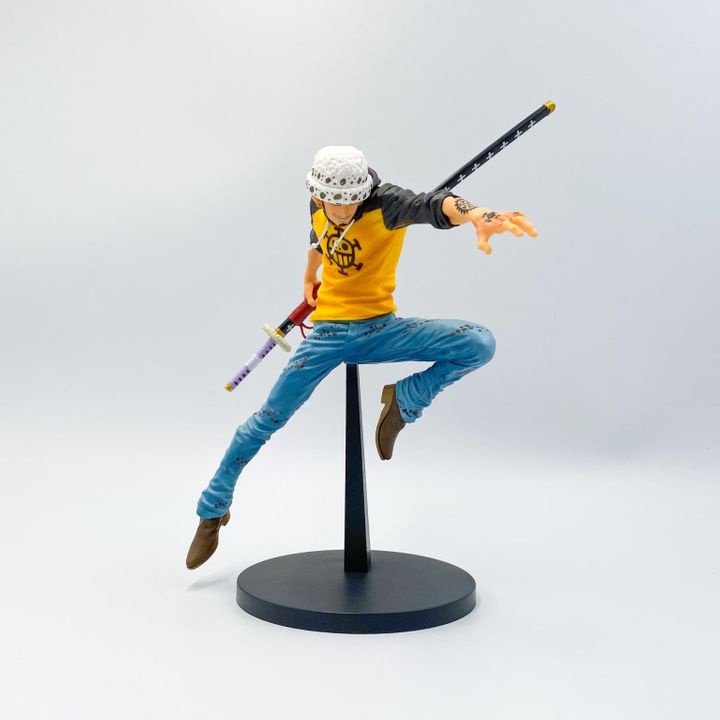 Figure Trafalgar D. Water Law Figure One Piece 24 cm Maximatic