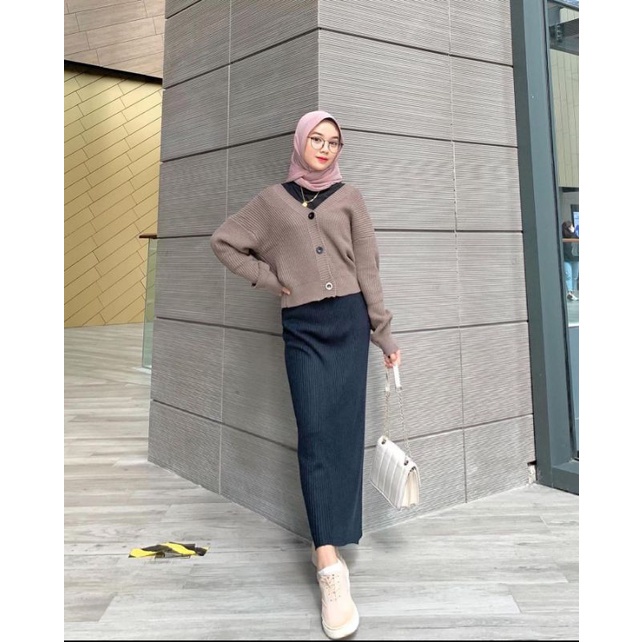 CROP CARDI ELLENA/BAJU WANITA BAHAN RAJUT 7 GATE/OVER SIZE TANGAN PANJANG MOTIP KANCING