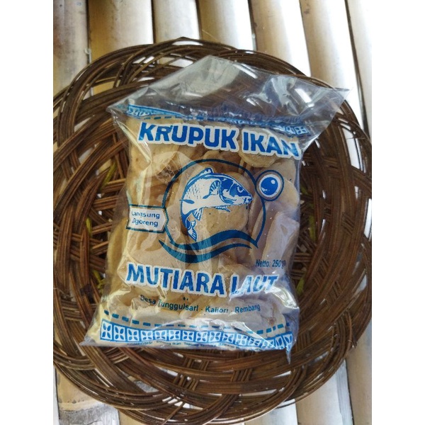 

KERUPUK IKAN MBOK JUDES 250 gram