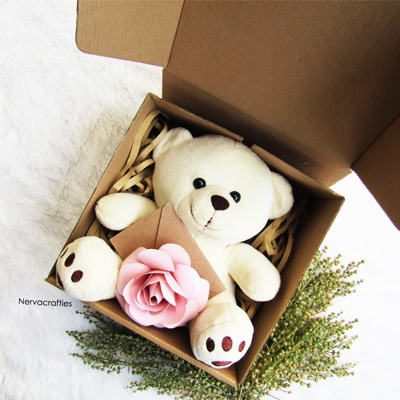 

KADO HADIAH HAMPERS GIFT BOX WISUDA ULTAH ANNIVERSARY SIDANG LEBARAN HADIAH ULANG TAHUN KADO UNIK