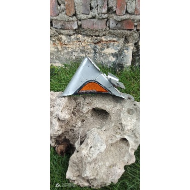 pangkon dudukan stoplamp Suzuki fr80 fr70 bermata kucing