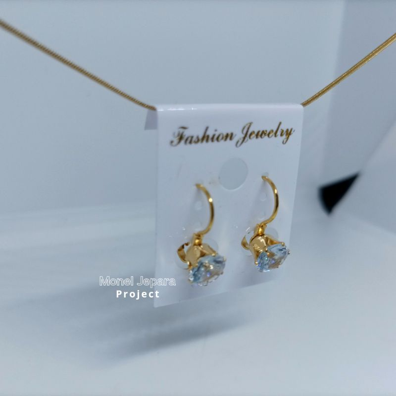 Anting Desi Titanium Simple (Gold &amp; Silver)