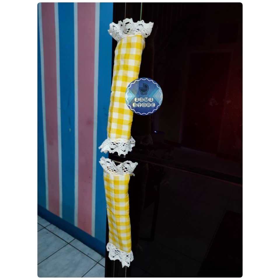SARUNG GAGANG Pintu Kulkas / Cover Pegangan Pintu Kulkas Harga untuk 1 pc Motif Estetik Kotak Gingham Ala Korea