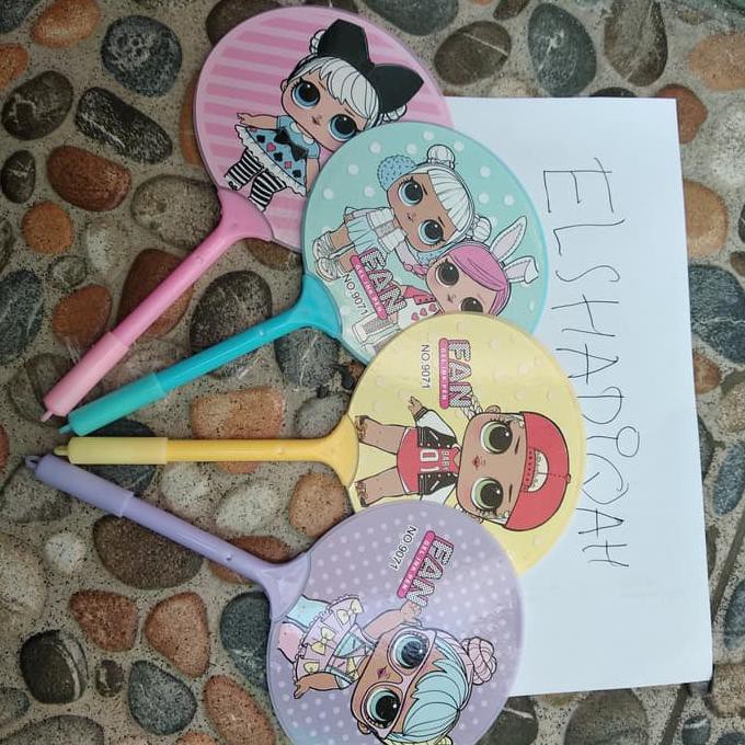 

Penjualan Terbanyak Pulpen Unik Kipas Karakter Lol - Pulpen Gel Karakter Karet Lucu Spesial Edition