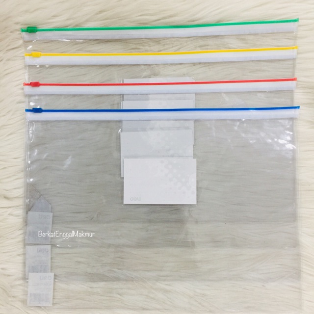 

ZIPPER BAG A4 TRANSPARAN DELI NO.5526 A4 MAP PLASTIK