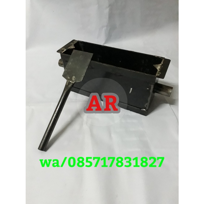 Cetakan Batako Engsel 30X15X10