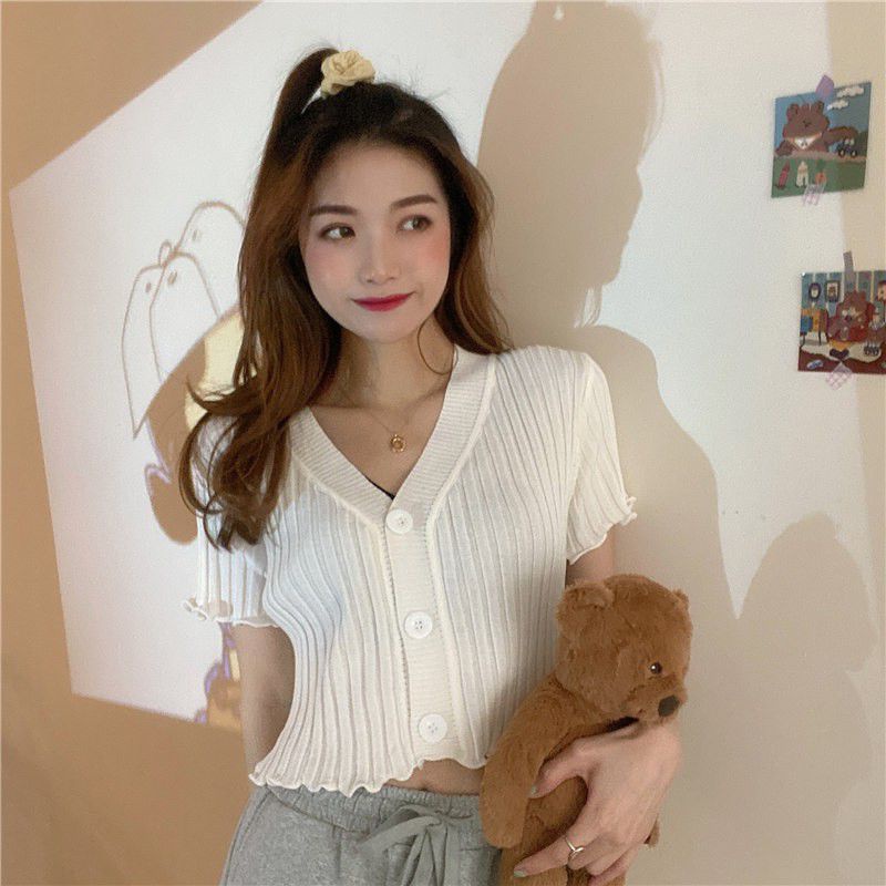 JOANA Crop Top Botton Rajut Korean// kriwil crop //kardigan cro// rajut murah