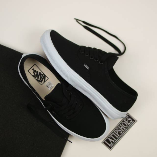 Sepatu Premium Vans Authentic Mono Black White