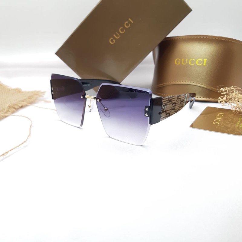 Kacamata Fashion Wanita / Kacamata Gaya Wanita Model GUCCI 2206