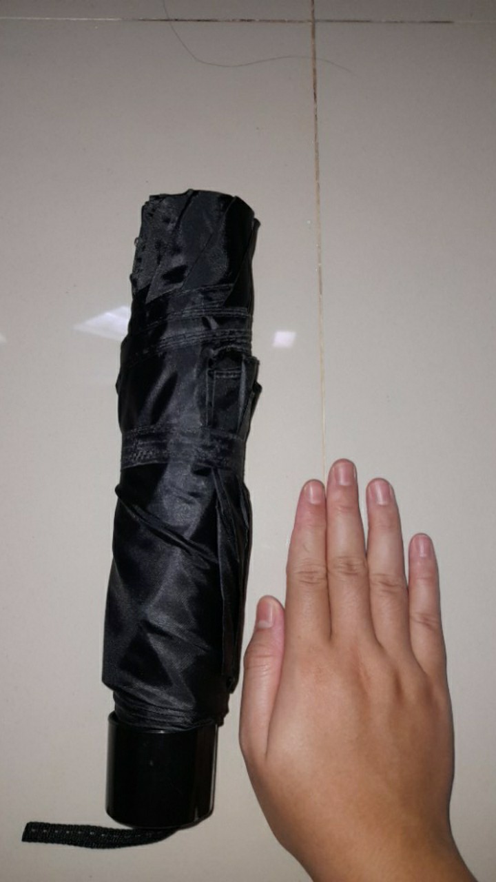 Payung Lipat Warna Hitam