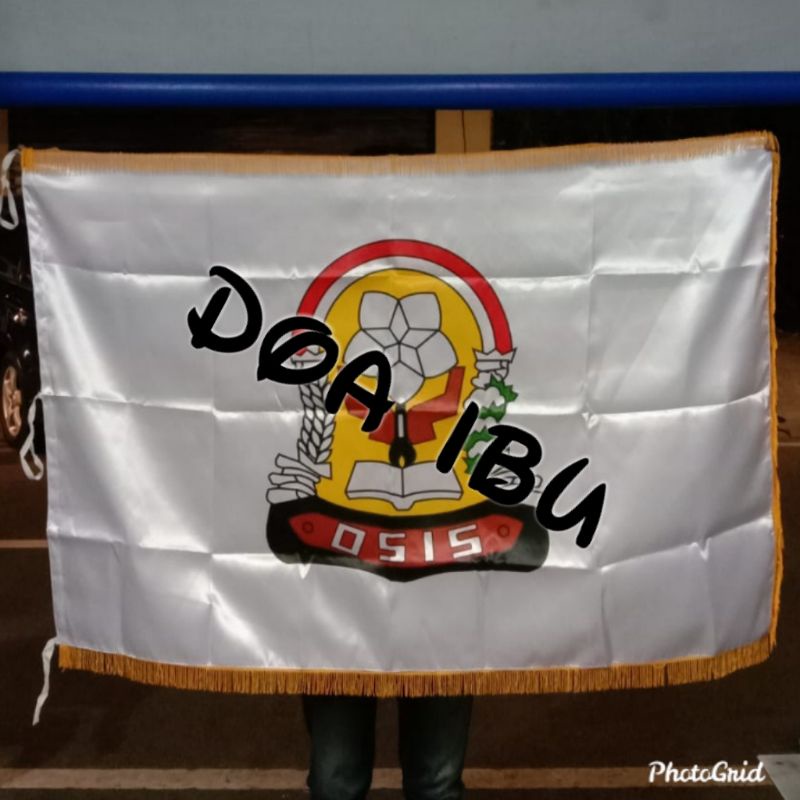 

best seller bendera pataka ruangan OSIS SMP pake rumbai 90cm x 135cm