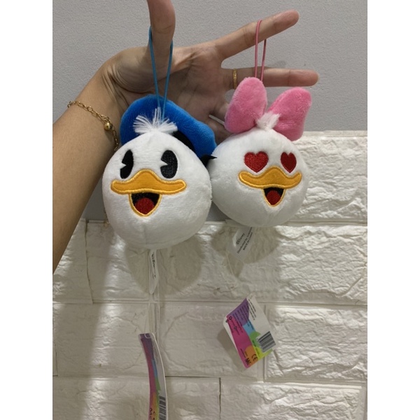 Donald and Daisy Duck Disney Keychain Plush Original (Gantungan Kunci Boneka Donal Bebek Desi Disney