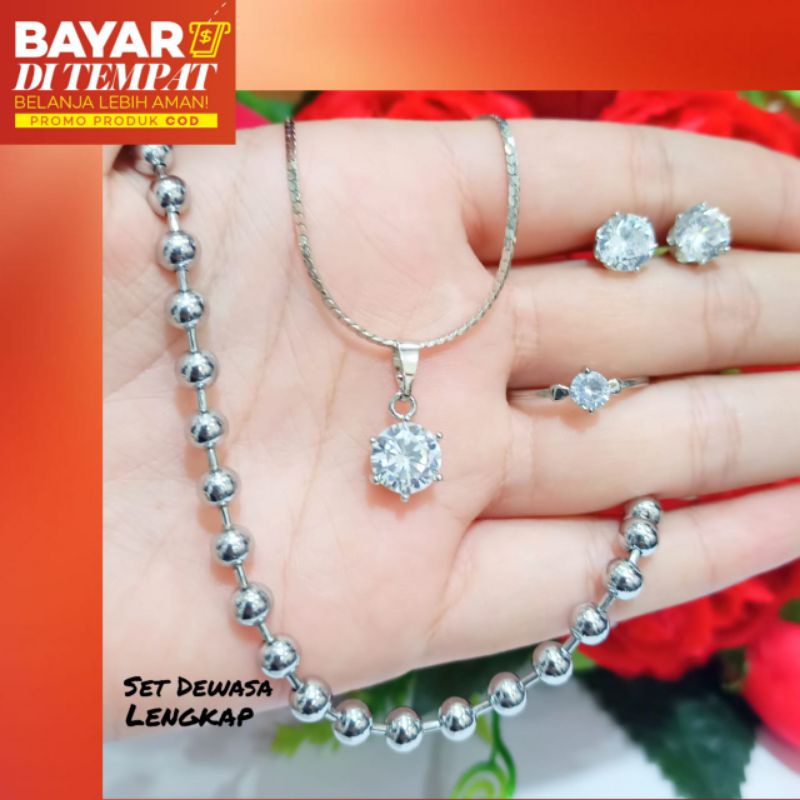 Set TITANUM Perhiasan Dewasa Terbaru Unik Simple Emas Putih Korea Anti Karat
