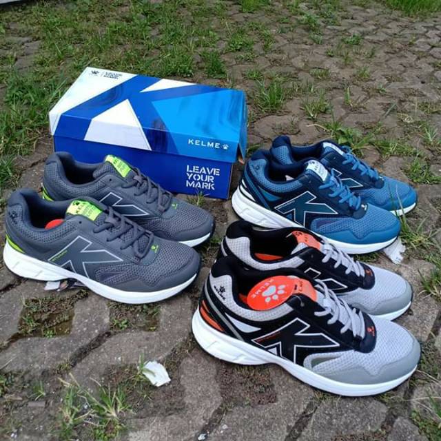 Sepatu Olahraga KELME