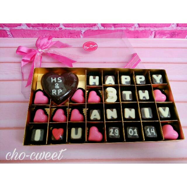 

Cho-Cweet Cokelat Valentine Box 32 LOVE Mika Transparan Bisa Custom Tulisan Choco Box Kado Ultah Hadiah Ulang Tahun Kado Natal Kado Anniversarry Kado Annive Kado Wisuda